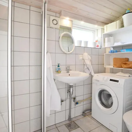 Holiday home Beautiful In With Kitchen
