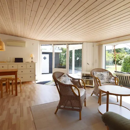 Holiday home Beautiful In With Kitchen *